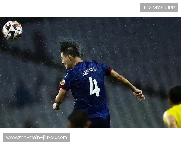 上海申花拉唐边路渗透牵制防守：新战术下的攻防转译